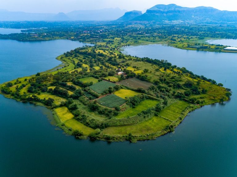 free-photo-of-iland-in-igatpuri